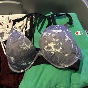 💖 VS PINK front clasp bra 💖